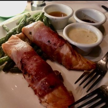 Chart House - Salmon plate - Seafood Near Me - San Antonio, Texas Chart House - Salmon plate - Seafood Near Me - San Antonio, Texas