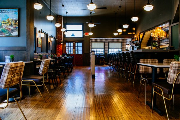 Mr. Digby's Bar & Restaurant by null