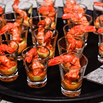 Kaori - Chupito de Langostino - Sushi Bars Near Me - Córdoba, X Kaori - Chupito de Langostino - Sushi Bars Near Me - Córdoba, X