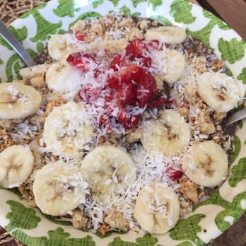 Under the Mango Tree - Açaí bowl! So fresh! - Coffee & Tea Near Me - Miami Beach, Florida