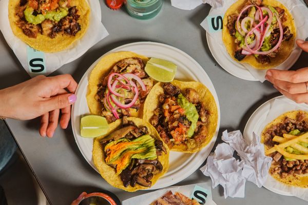 Santo Taco by null