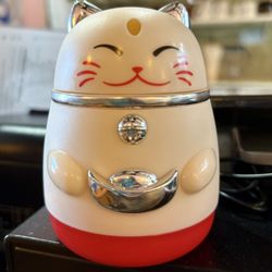 Sakura Sushi - Maneki Neko