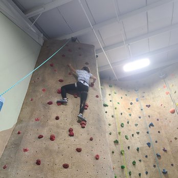 The Gravity Vault - Chatham - Rock Climbing Near Me - Chatham, New Jersey