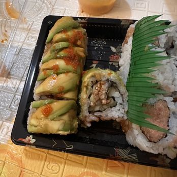 Mika Sushi II - Dragon Roll Tuna Roll 6pcs - Sushi Bars Near Me - Westminster, Colorado