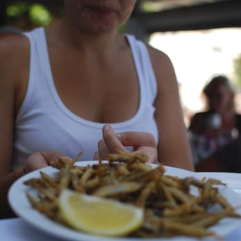 El Pescador - Mediterranean Near Me - Cadaqués, GI