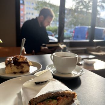 Zeit für Brot - Bakeries Near Me - Berlin, BE