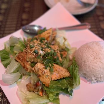 Thai House Restaurant - Garlic Pepper- tofu - Thai Near Me - Palm Springs, California Thai House Restaurant - Garlic Pepper- tofu - Thai Near Me - Palm Springs, California