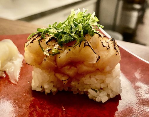 Maki Kosaka by null