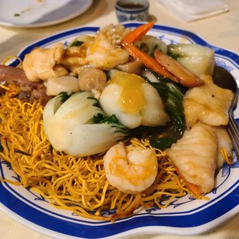 Oriental Tea House - Pan fried combination chow mein on the dim sum menu - 2/2024 - Dim Sum Near Me - San Leandro, California Oriental Tea House - Pan fried combination chow mein on the dim sum menu - 2/2024 - Dim Sum Near Me - San Leandro, California