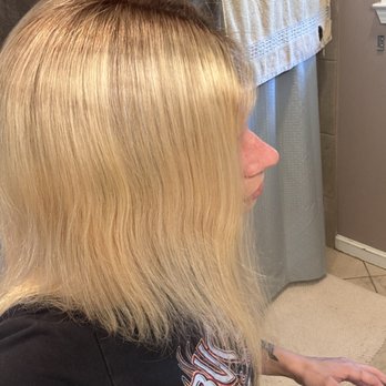 The Hideout Salon and Lounge - Main St - Hair Salons Near Me - Nashville, Tennessee