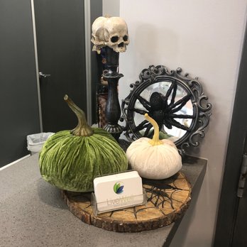 LiveWell Dentistry - Great Halloween decorations - General Dentistry Near Me - Santa Monica, California LiveWell Dentistry - Great Halloween decorations - General Dentistry Near Me - Santa Monica, California