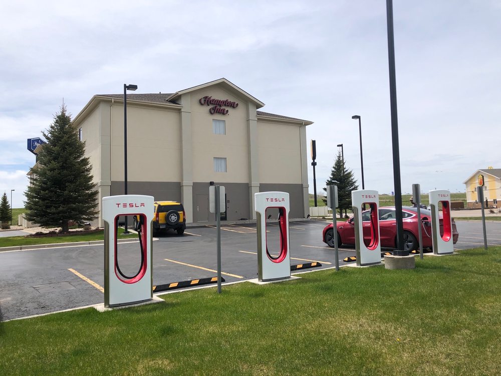 TESLA SUPERCHARGER Updated June 2024 211 Decker Ct, Gillette