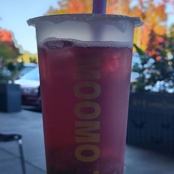 Moomo Tea - Grape Jasmine Green Tea with boba - Bubble Tea Near Me - Sunnyvale, California