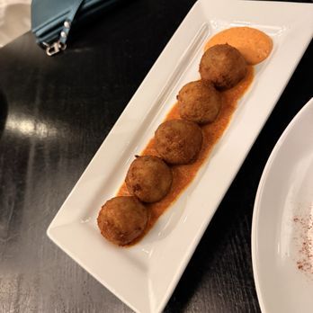 Tapas Valencia - Meatballs with lamb beef and pork - Spanish Near Me - Chicago, Illinois