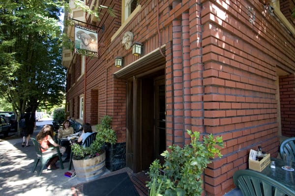 McMenamins Rams Head by null