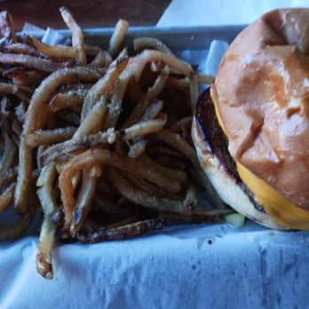 Camino - American Near Me - West Allis, Wisconsin