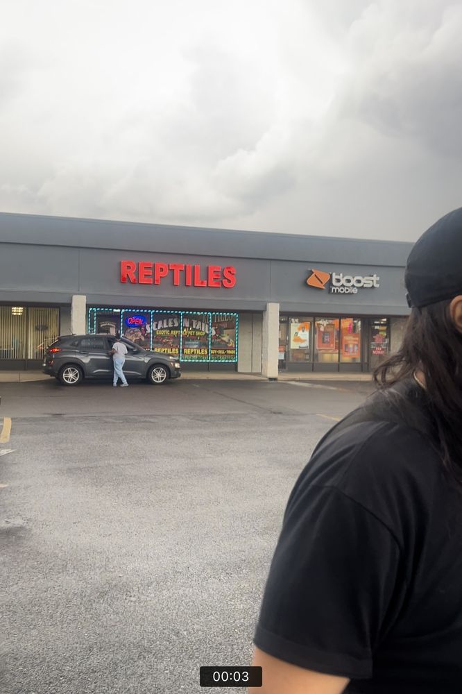 SCALES ‘N TAILS AURORA Updated September 2024 15261 E Mississippi