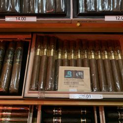 Aroma Heights Cigars