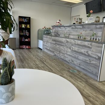 Have Some Tea - Spacious and clean. - Bubble Tea Near Me - Kaneohe, Hawaii
