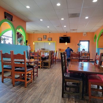El Sombrero Mexican Restaurant - Tacos Near Me - Rapid City, South Dakota