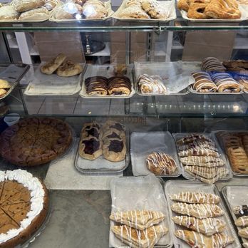 The Trestle Bakery - Desserts Near Me - Conway, South Carolina