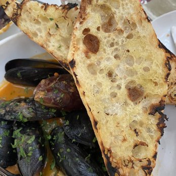 Bacari W 3rd - Bowl of Mussels - Breakfast & Brunch Near Me - Los Angeles, California