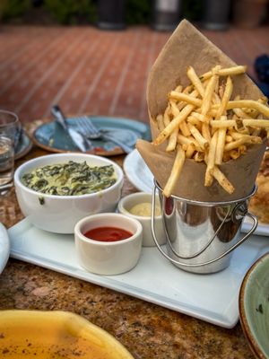 Tin Roof Bistro by null