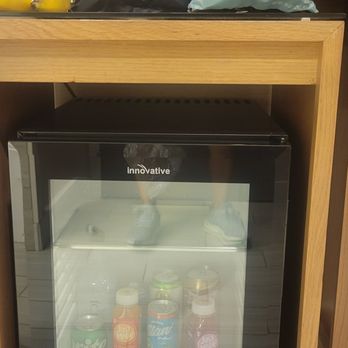 Hyatt Regency Austin - fill your fridge - Hotels Near Me - Austin, Texas Hyatt Regency Austin - fill your fridge - Hotels Near Me - Austin, Texas