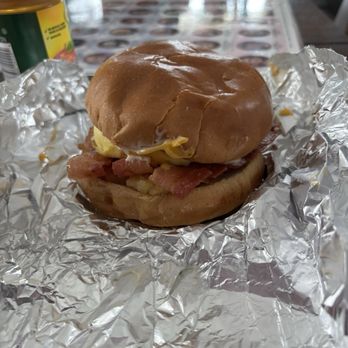 Roll’n Egg - The staple! My daughter's favorite. Pro tip: get the breakfast sauce! - Food Trucks Near Me - Lewes, Delaware