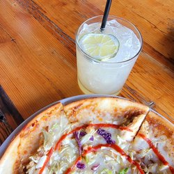 Pizzeria Social - GF Thai Chicken pizza & Don Abraham Resosado Margarita