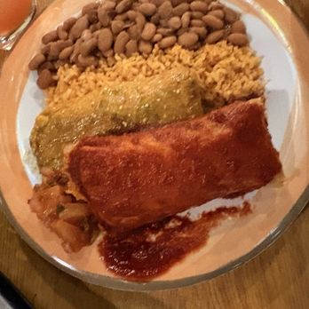 CDT Cocina - Pork tamale and cheese tamale - Mexican Near Me - Fresno, California CDT Cocina - Pork tamale and cheese tamale - Mexican Near Me - Fresno, California