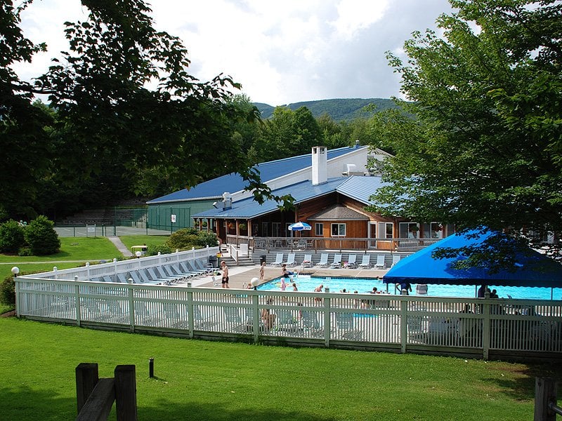Bridges Family Resort & Tennis Club Logo