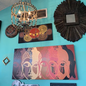 Fast Break - a blue wall with art and a chandelier - Breakfast & Brunch Near Me - Toms River, New Jersey Fast Break - a blue wall with art and a chandelier - Breakfast & Brunch Near Me - Toms River, New Jersey