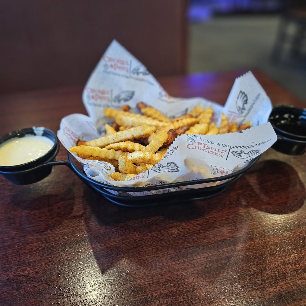 Chickie's & Pete's - Half and half sweet and regular potato fries - Seafood Near Me - Bensalem, Pennsylvania Chickie's & Pete's - Half and half sweet and regular potato fries - Seafood Near Me - Bensalem, Pennsylvania