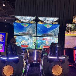 Dave & Buster’s Niles