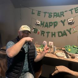 XGolf Hanover - Celebrating a surprise 40th in the back room !!! The staff and food were amazing !!!! We will be back !!!