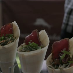 Newport Beach Wine and Food Festival - seared ahi with noodles