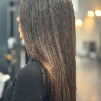 Hair by Alex M - Face framing layers and a blowout can do wonders for your look! - Hair Stylists Near Me - Fullerton, California Hair by Alex M - Face framing layers and a blowout can do wonders for your look! - Hair Stylists Near Me - Fullerton, California