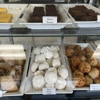 Lido Bakery - Lemon bars & brownies and other things that we so desperately need! - Bakeries Near Me - Manhattan Beach, California