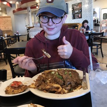 Maple Leaf Diner - Chicken fried steak poutine - American Near Me - Dallas, Texas Maple Leaf Diner - Chicken fried steak poutine - American Near Me - Dallas, Texas