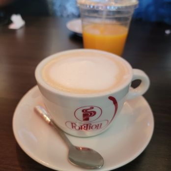 Crepes de Paris - Cappuccino Smoothie - Creperies Near Me - Jurupa Valley, California