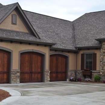 WD Door - Garage Door Services Near Me - Cedar Rapids, Iowa