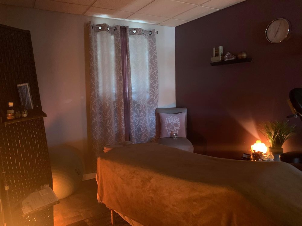 MASSAGE BY VERONICA Updated September 2024 40 S River Rd, Bedford