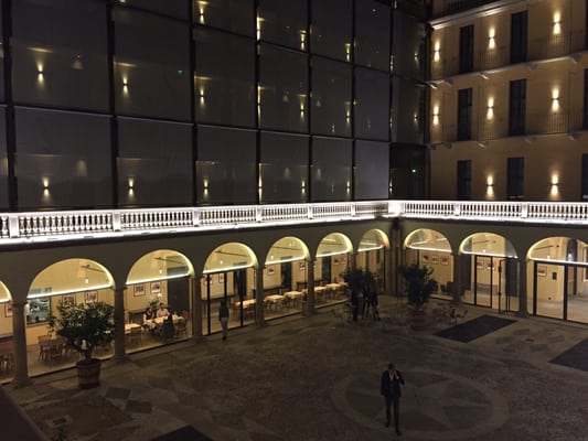 Carlina Restaurant & Bar by null