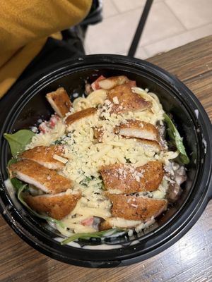 Noodles and Company by null