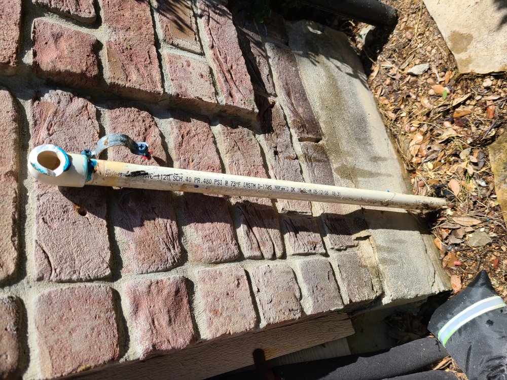 Slide of Mandujano's Construction