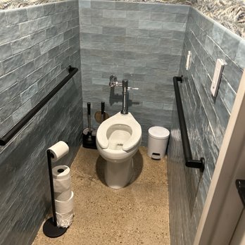 The Grove Wine Bar & Kitchen - Bathroom - Wine Bars Near Me - Austin, Texas The Grove Wine Bar & Kitchen - Bathroom - Wine Bars Near Me - Austin, Texas