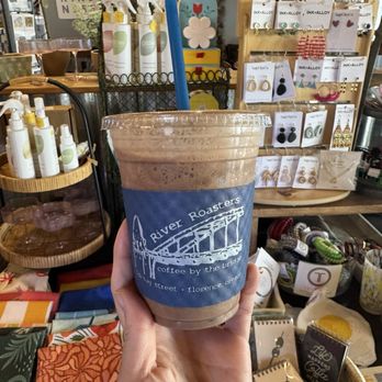 River Roasters - Coffee & Tea Near Me - Florence, Oregon