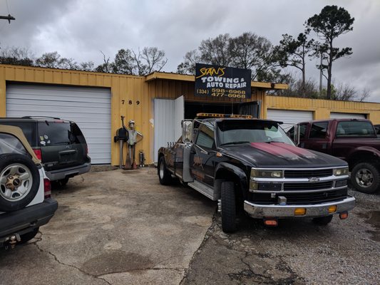 Stan's Towing and Auto Repair