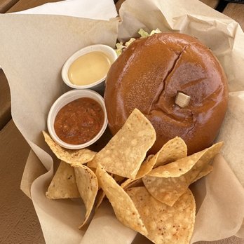 Young's Beach Shack - Breakfast & Brunch Near Me - Dana Point, California